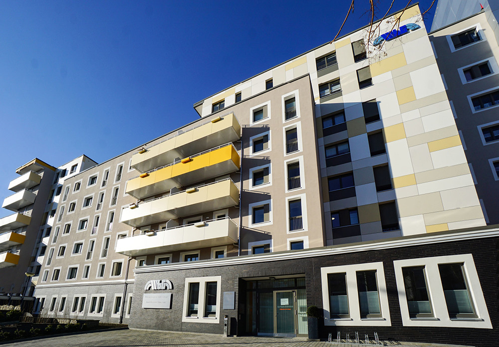 Firmensitz Wohnungsbaugesellschaft Plauen mbH und Immobilienservice Plauen GmbH Bahnhofstra&szlig;e 65